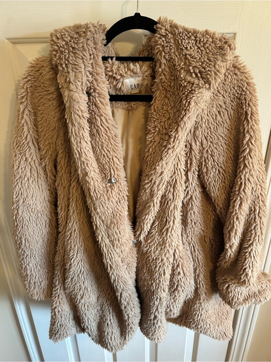 GAP Jackets & Blazers - GAP Women's Plush Teddy Jacket in Light Tan